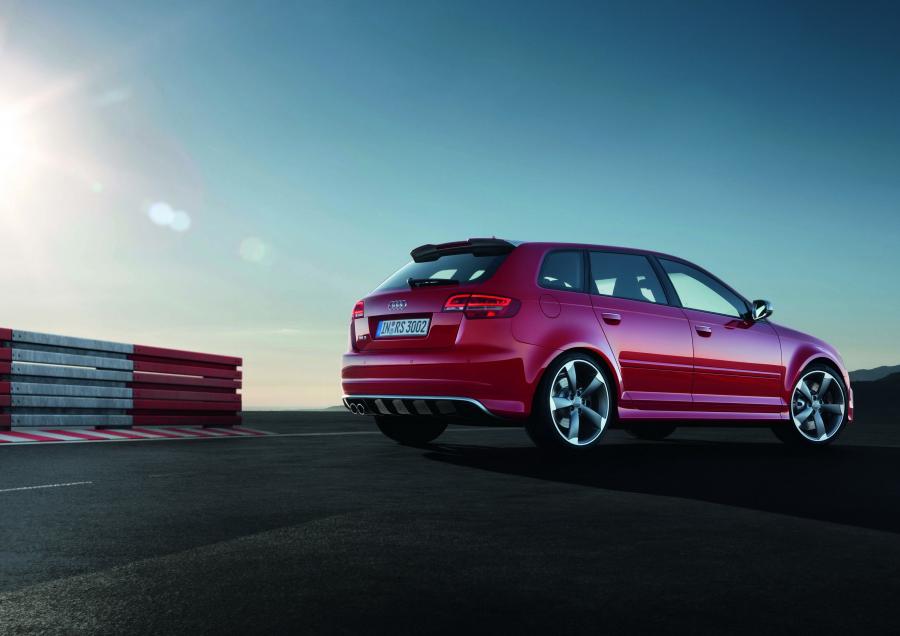  Audi RS3 Sportback (8PA) 2011 года  (WW) (фото 36 из 45)